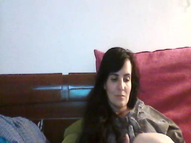 Live sex webcam photo for isabellazee2 #273019299