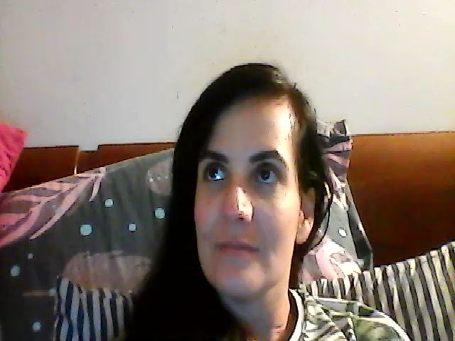 Live sex webcam photo for isabellazee2 #273145613