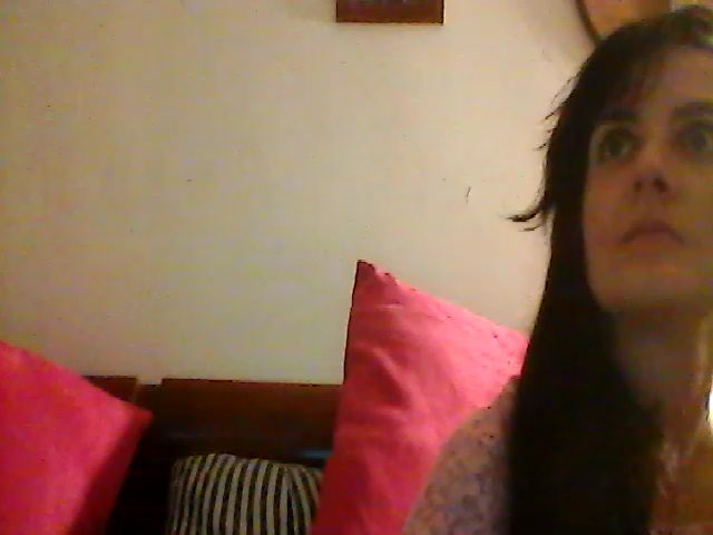 Live sex webcam photo for isabellazee2 #273545985