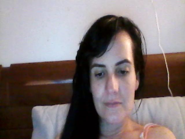 Live sex webcam photo for isabellazee2 #273781663