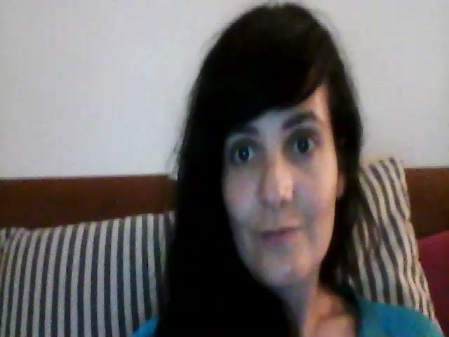Live sex webcam photo for isabellazee2 #274510873