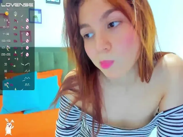 Live sex webcam photo for issabell_18 #273374130