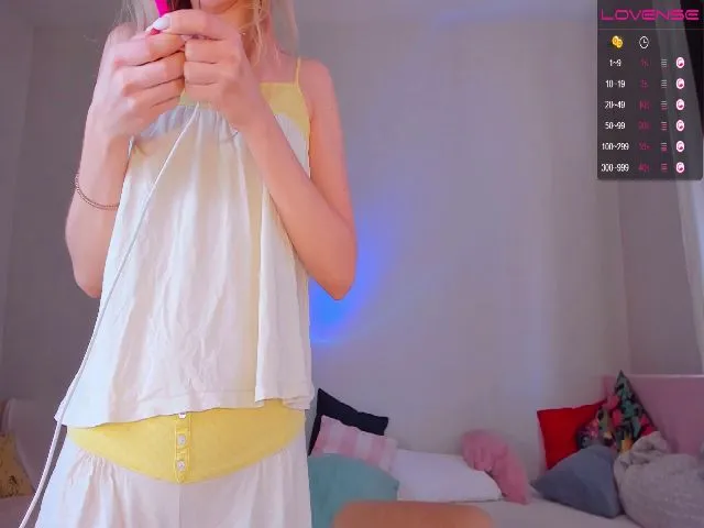 Live sex webcam photo for its_Nautica #273090831