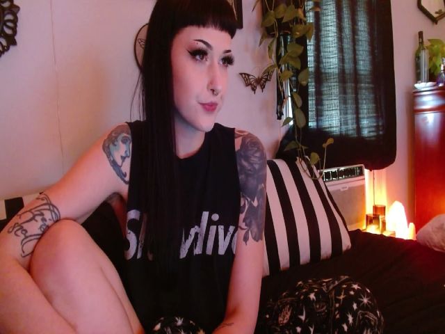 Live sex webcam photo for ivorynyx #274548087