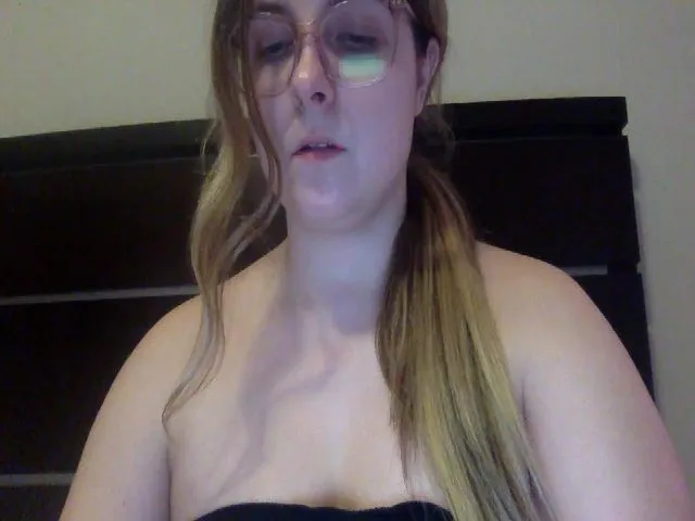 Live sex webcam photo for j3nnamatic #271958216