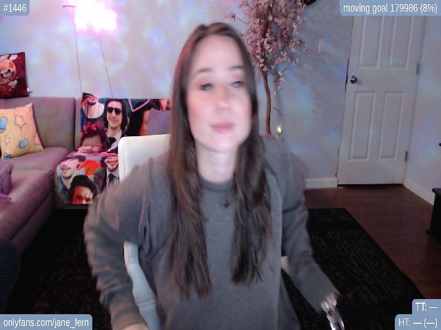 Live sex webcam photo for jane_fern #274632152
