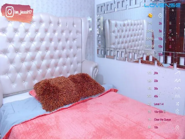 Live sex webcam photo for jesiica__ #274273448