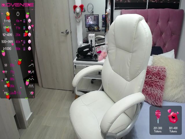 Live sex webcam photo for jessikplayhot #272918532