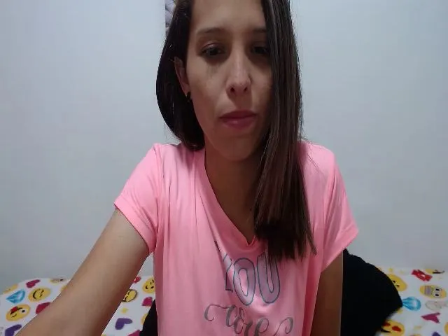 Live sex webcam photo for jolie_fleure #272472936