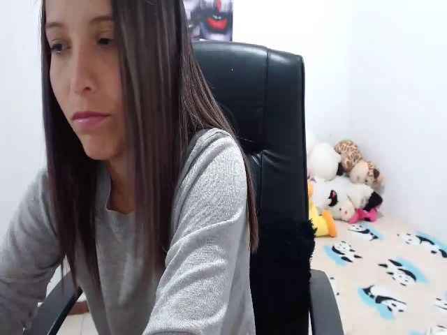 Live sex webcam photo for jolie_fleure #273661063