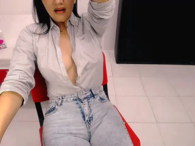 Live sex webcam photo for juwel_moom #272518051