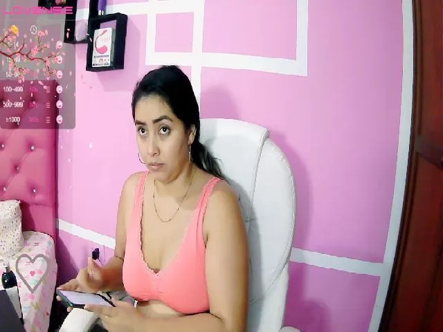 Live sex webcam photo for karla_sluttyx #272144081