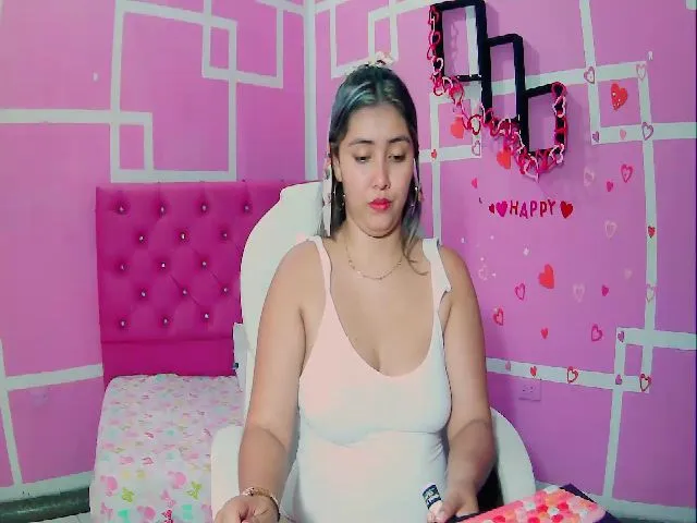 Live sex webcam photo for karla_sluttyx #272956042