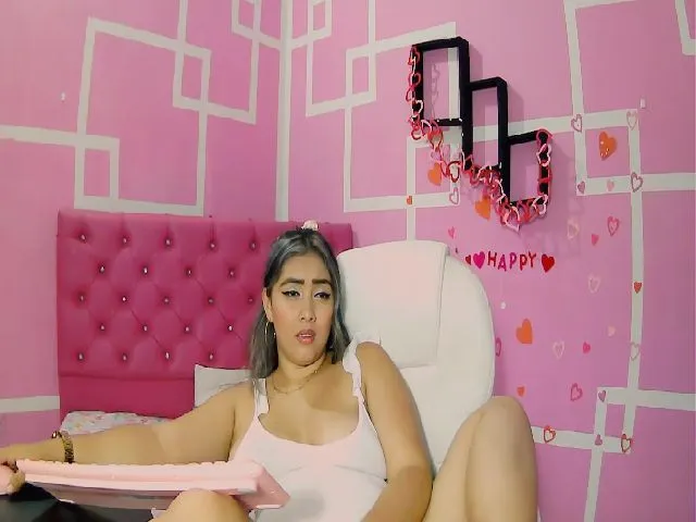 Live sex webcam photo for karla_sluttyx #272956462