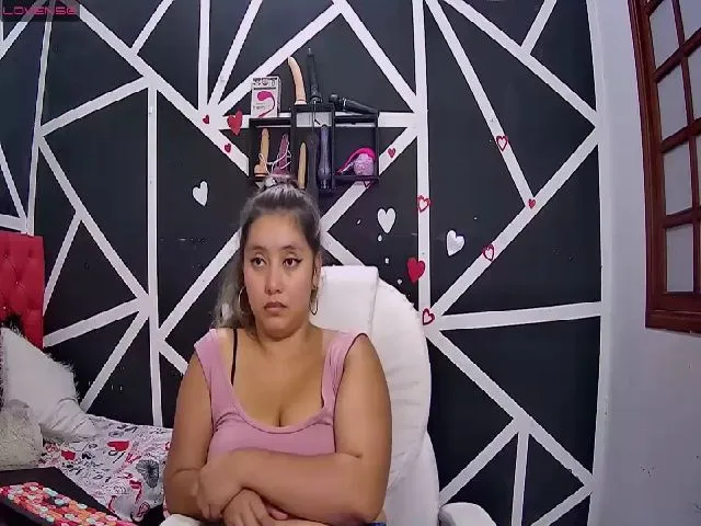 Live sex webcam photo for karla_sluttyx #273764953