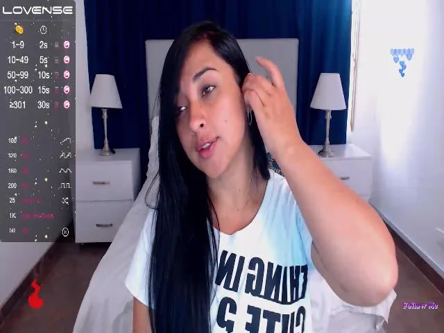 Live sex webcam photo for katymss #272781643