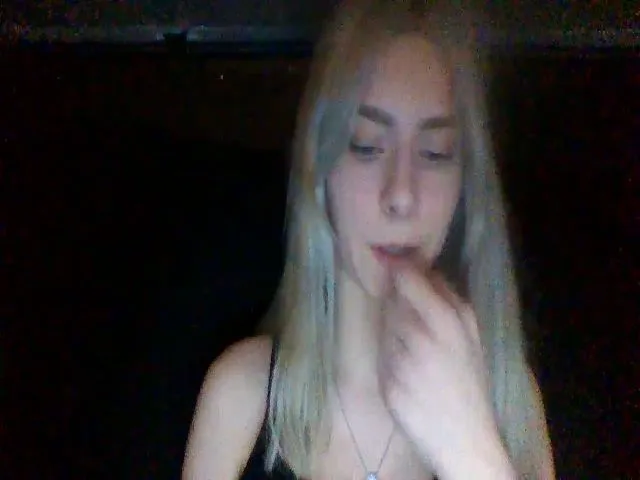 Live sex webcam photo for kevinbeacon #272620537