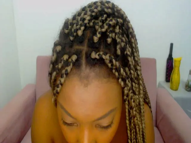 Live sex webcam photo for kinky_alexa #271931450