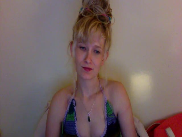 Live sex webcam photo for kissmecherry #272961018