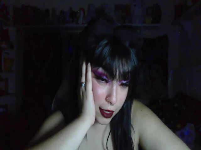 Live sex webcam photo for klxnxkitten #272016100