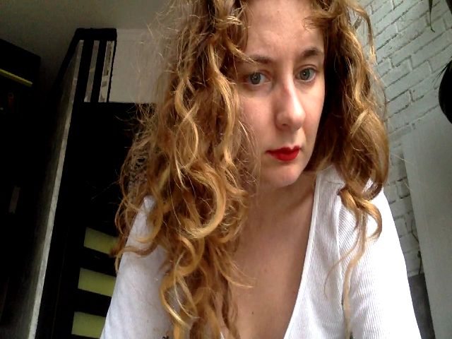 Live sex webcam photo for lanatomatoes #272540350