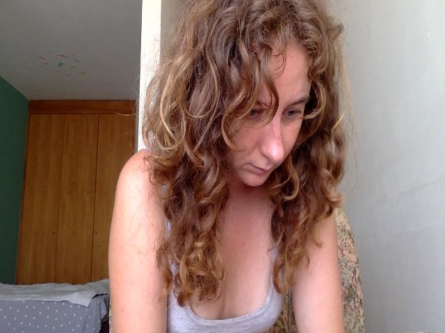 Live sex webcam photo for lanatomatoes #274012933