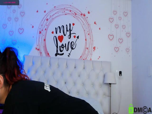 Live sex webcam photo for lanaturner_ #287887878