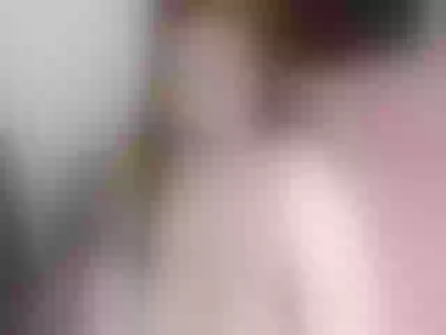 Live sex webcam photo for laurensweety_ #271988926