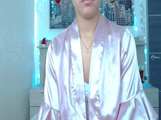 Live sex webcam photo for leahhleex #271872845