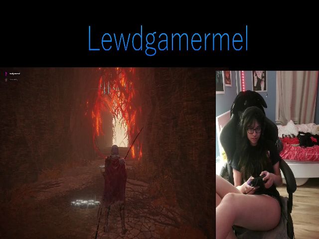 Live sex webcam photo for lewdgamermel #274156190