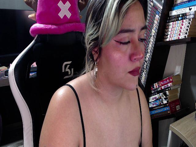 Live sex webcam photo for lexie_hub #274050875