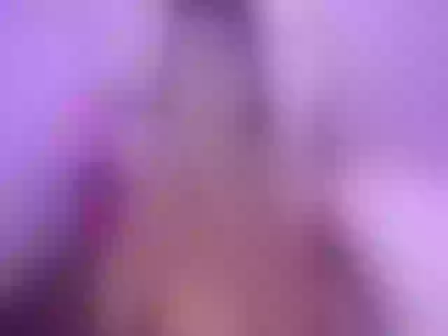Live sex webcam photo for lexiie_grey #272080937