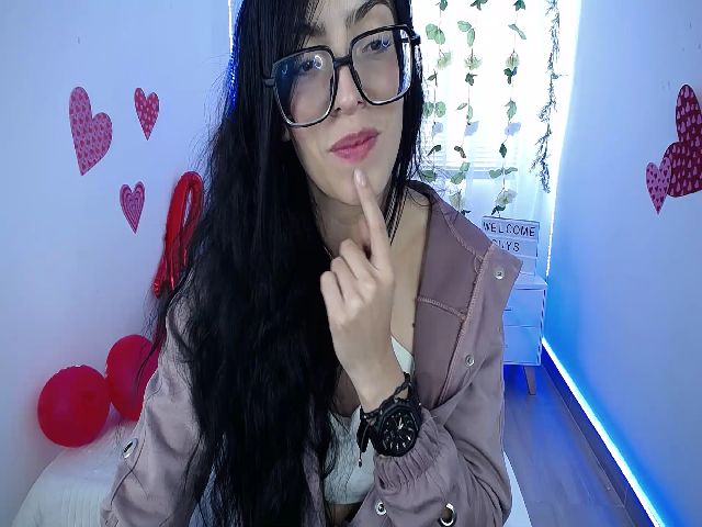 Live sex webcam photo for liee_sonder #272759744