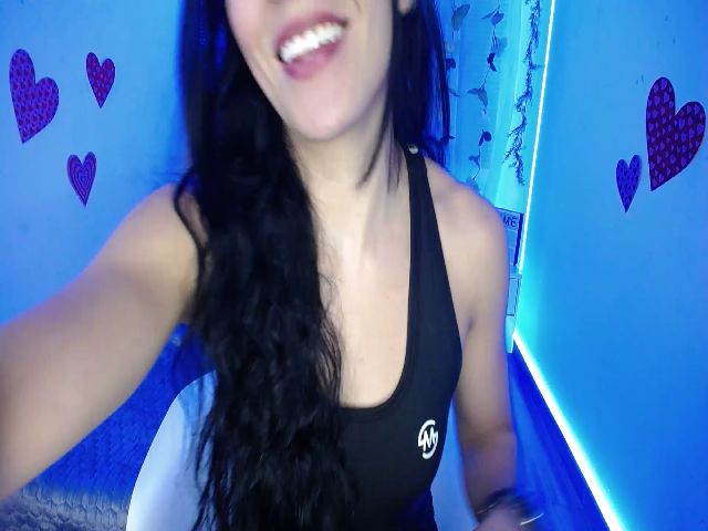 Live sex webcam photo for liee_sonder #273157462