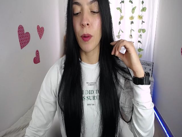 Live sex webcam photo for liee_sonder #273583693