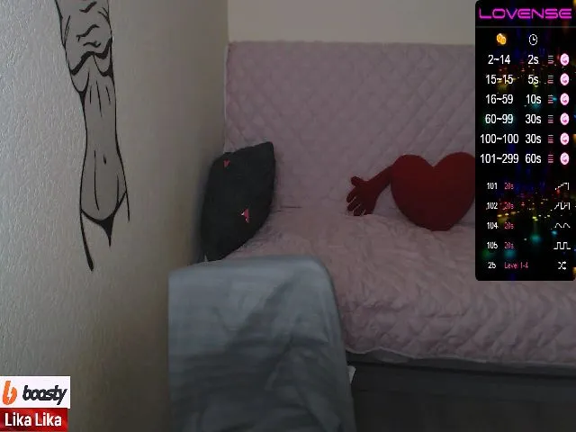 Live sex webcam photo for likalike1 #273905003