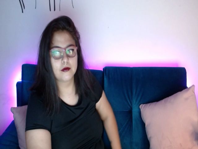Live sex webcam photo for lilith_heavy #272104914