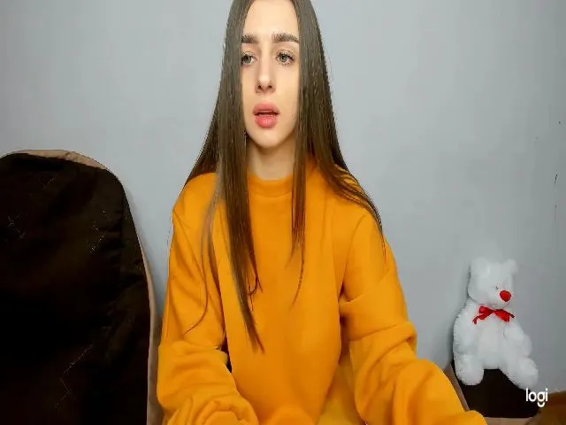 Live sex webcam photo for lilydavra #272347907