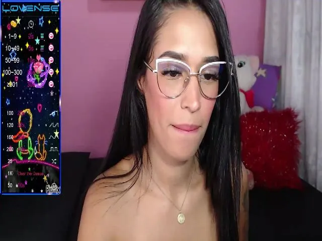 Live sex webcam photo for little_foxy92 #273630189