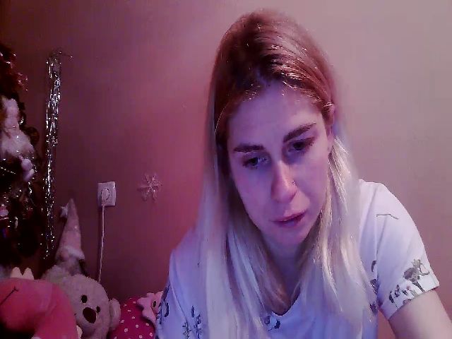 Live sex webcam photo for little_girl27 #271806865