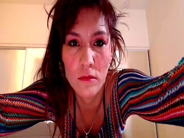 Live sex webcam photo for lolaloka69 #273019998