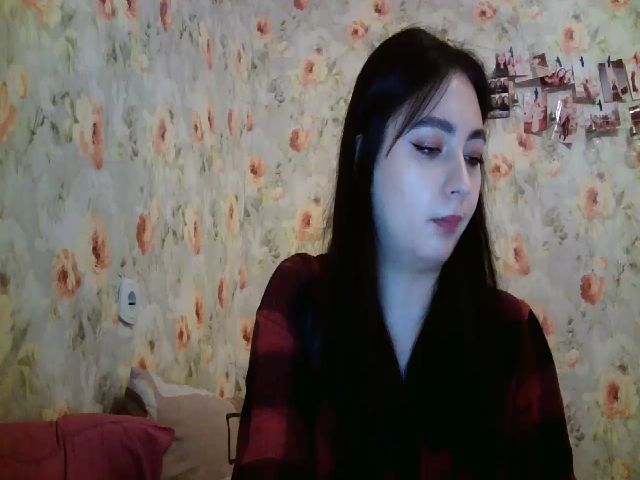 Live sex webcam photo for lolly_hollyy #271748979