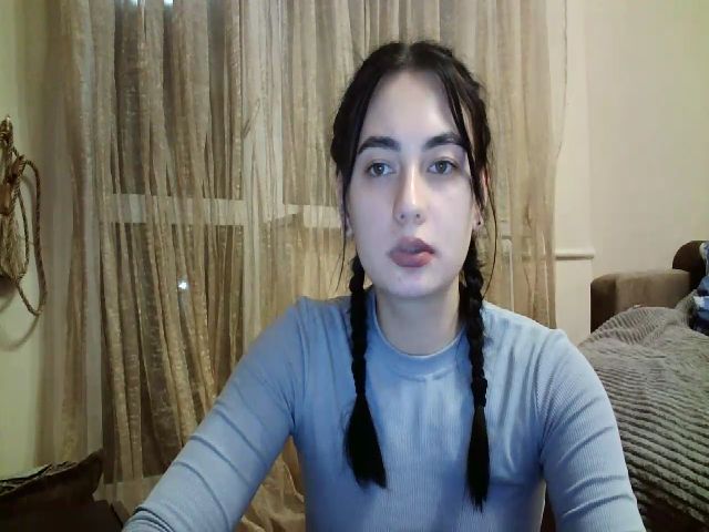 Live sex webcam photo for lolly_hollyy #272270733