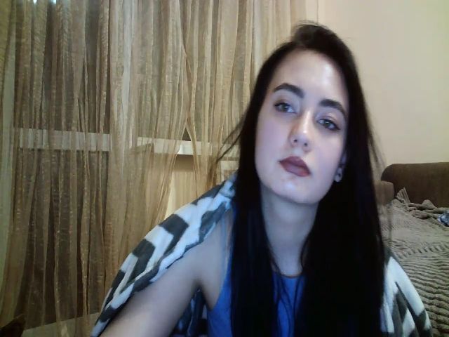 Live sex webcam photo for lolly_hollyy #272285085