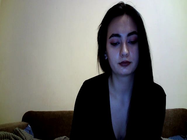 Live sex webcam photo for lolly_hollyy #272362376