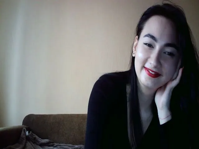 Live sex webcam photo for lolly_hollyy #272450360