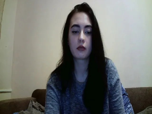Live sex webcam photo for lolly_hollyy #272451757