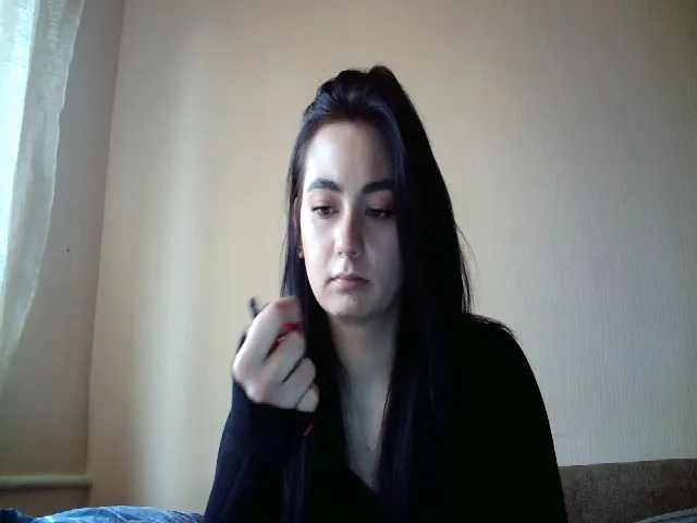 Live sex webcam photo for lolly_hollyy #272500063
