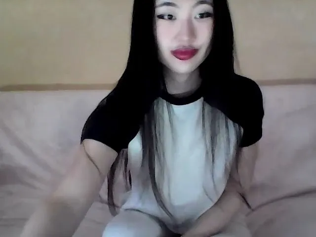 Live sex webcam photo for madmonkey_ #273242306