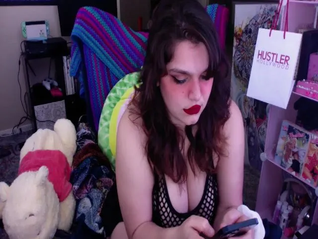Live sex webcam photo for magikgirl #273891433